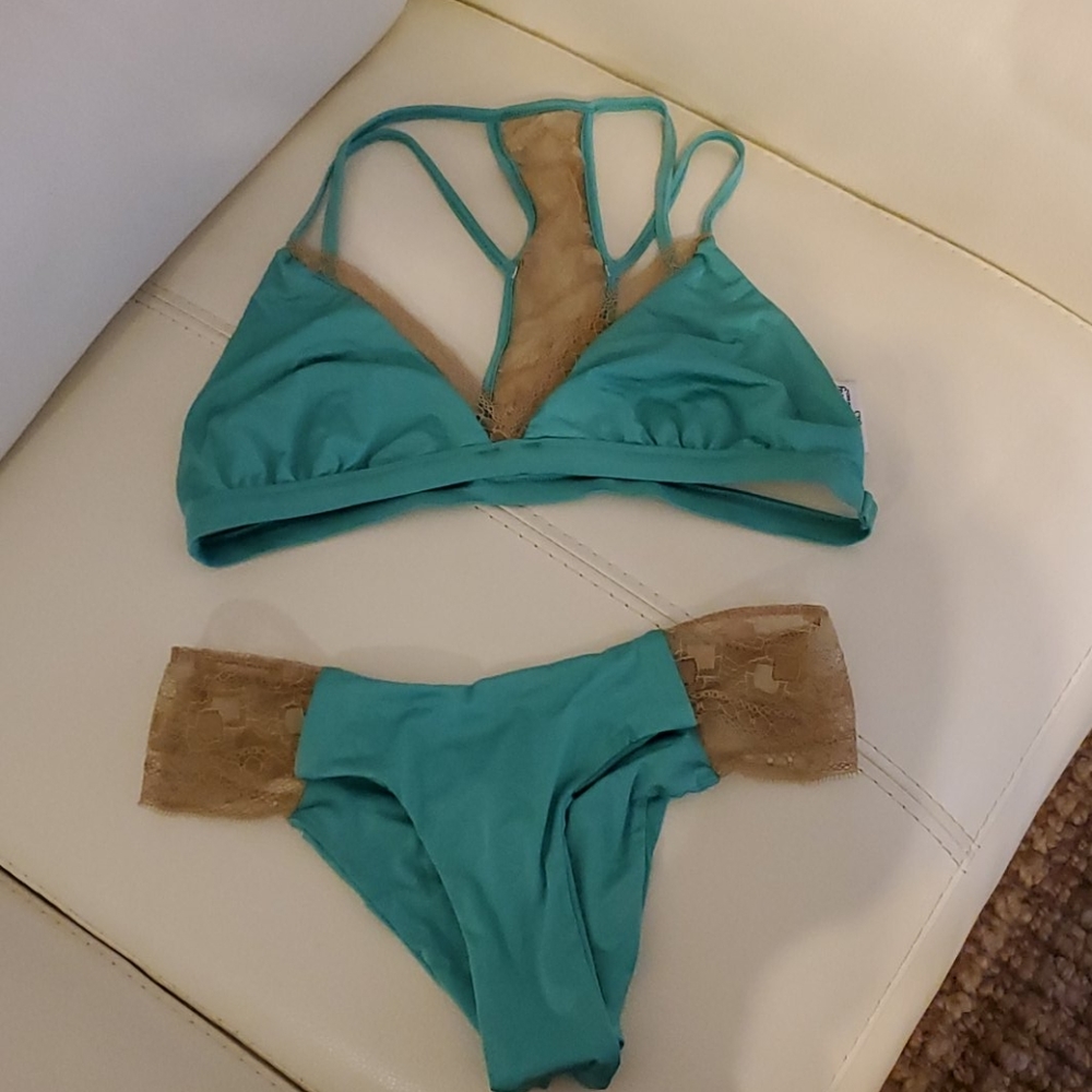 Turquoise Lace-Panel Women's Bikini Set